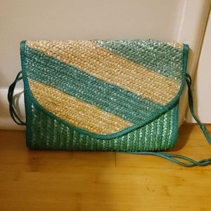 Woven shoulder bag